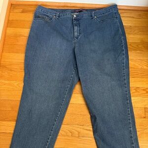 WRANGLER MEN'S FIVE STAR JEANS   NWOT